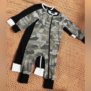 Little Bipsy Onesies Size 18-24
